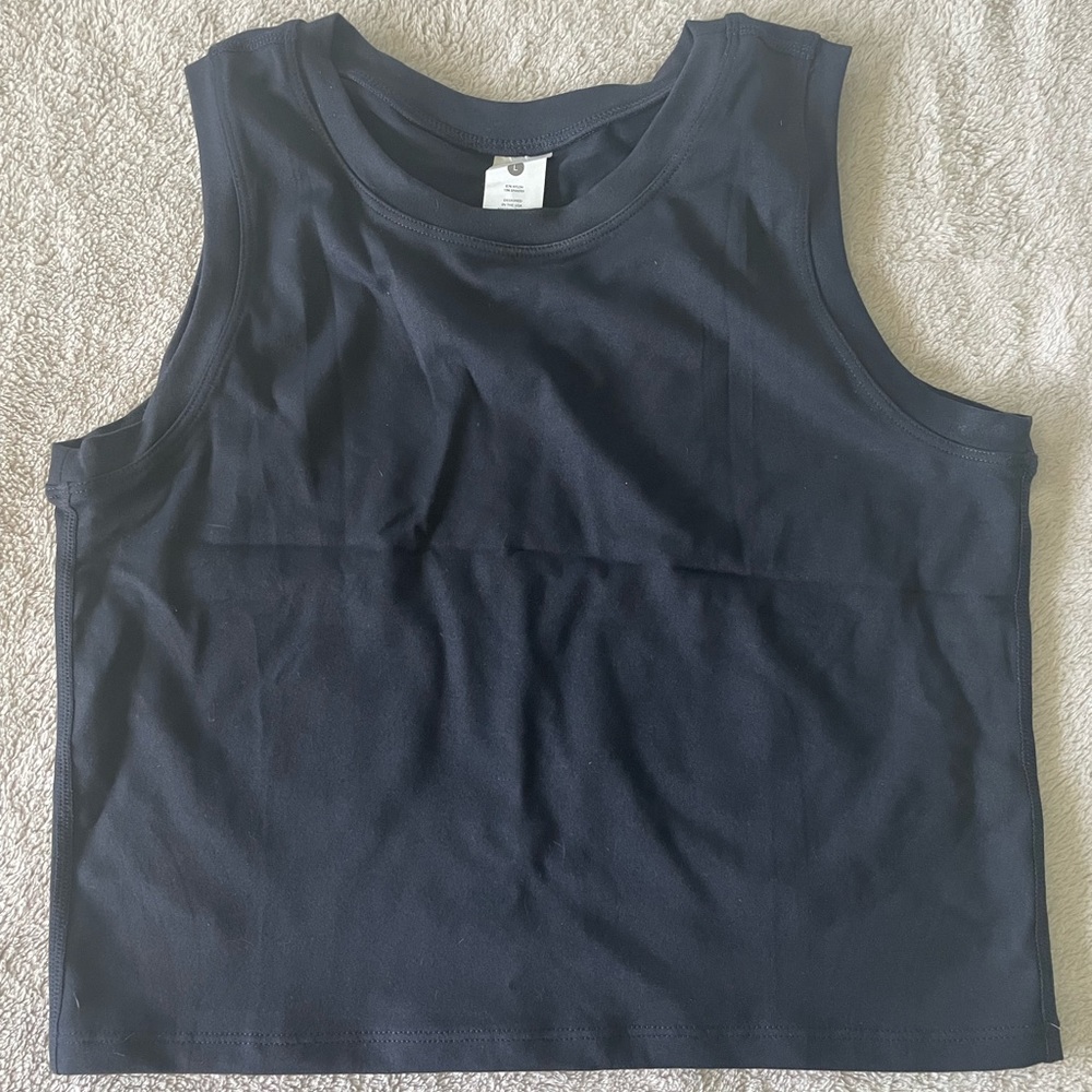 Paragon crop top